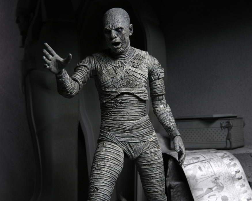 Buy Ultimate Mummy (Black & White) - 7" Action Figure – Universal Monsters - NECA Collectibles from Costume Super Centre AU